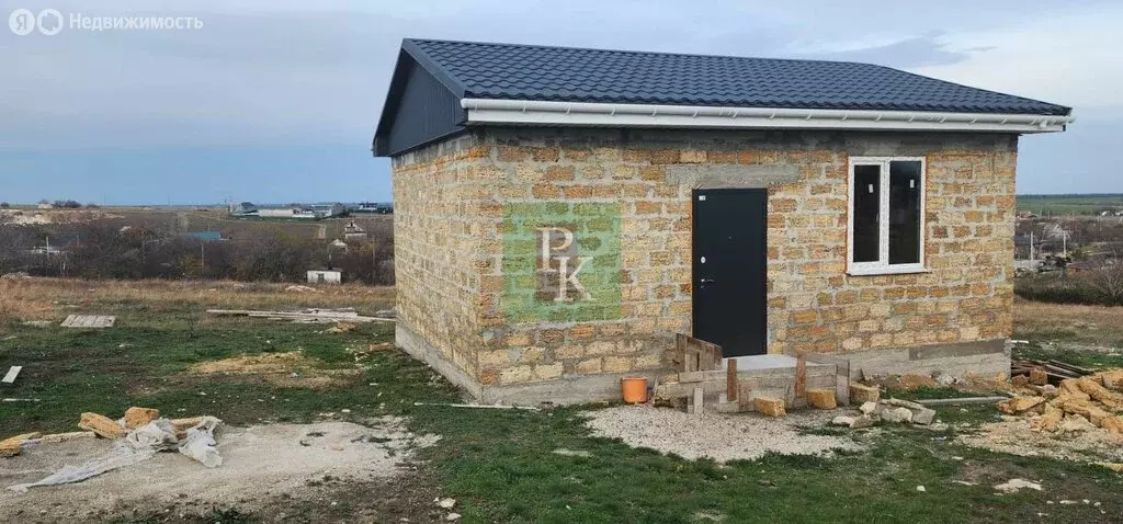 Участок в Симферопольский район, село Урожайное (6 м) - Фото 1