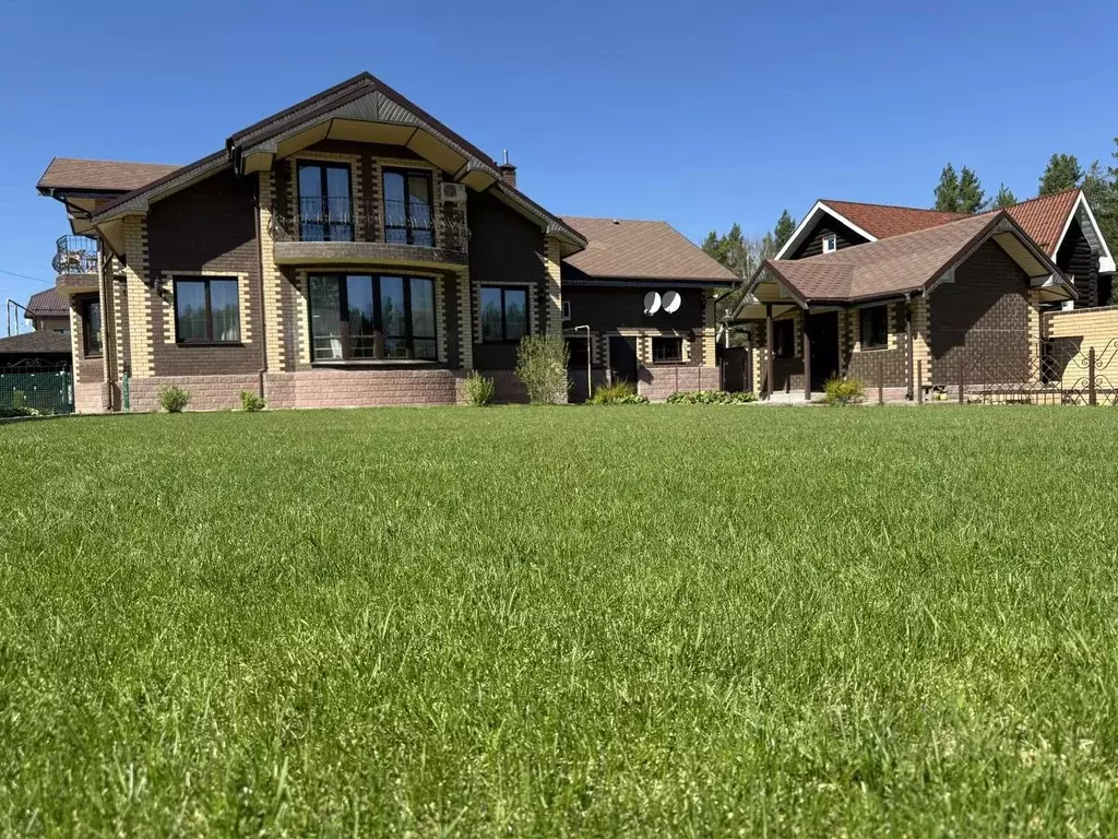 Дом в Свердловская область, Сысертский муниципальный округ, с. ... - Фото 1