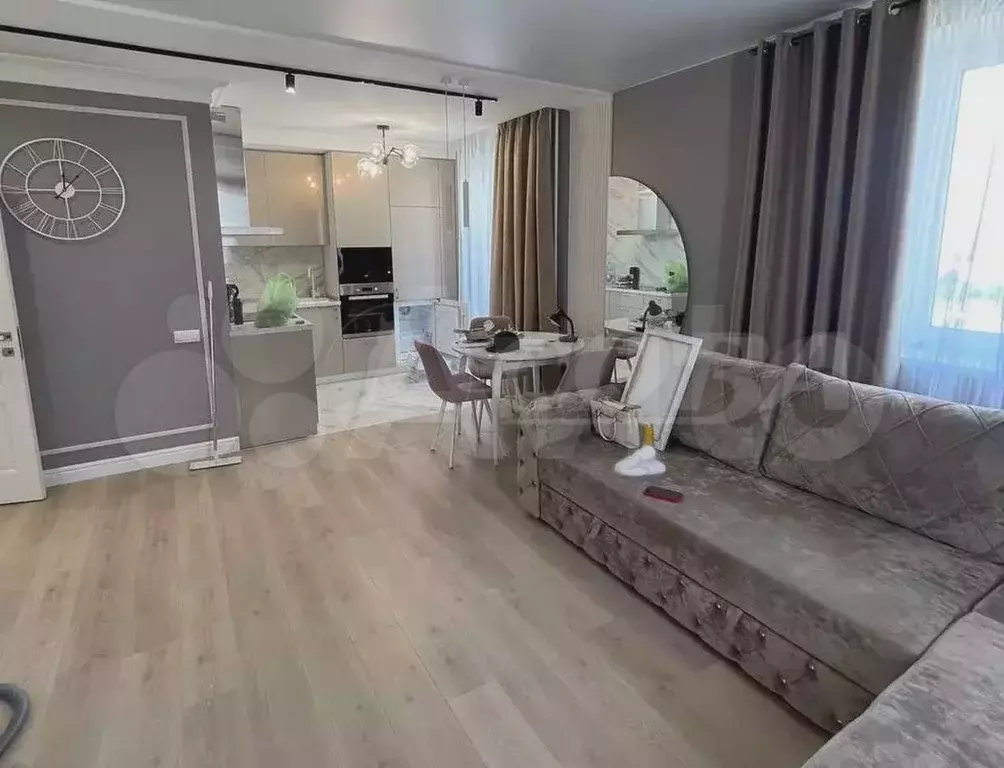 1-к. квартира, 52 м, 19/20 эт. - Фото 0