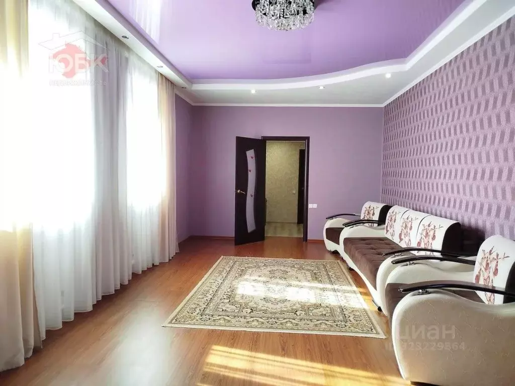 Дом в Крым, Черноморский район, с. Красная Поляна ул. Кирова (111 м) - Фото 1