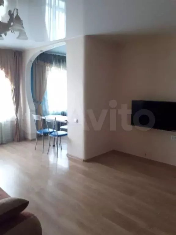 3-к. квартира, 60м, 5/5эт. - Фото 0