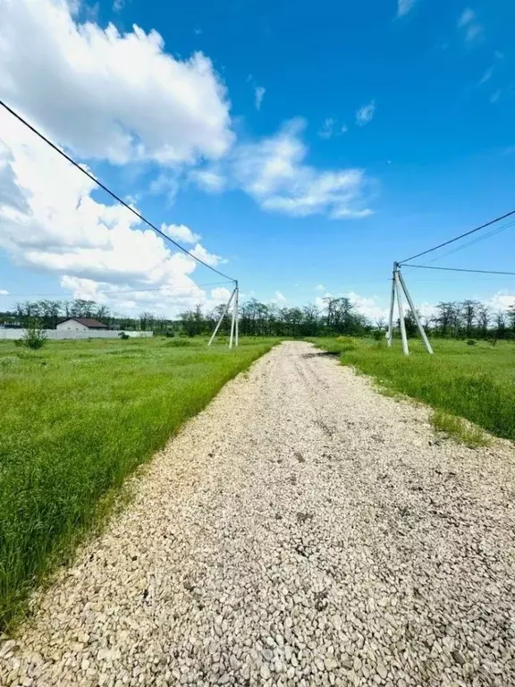 Участок в Крым, Симферопольский район, с. Мирное  (4.0 сот.) - Фото 2