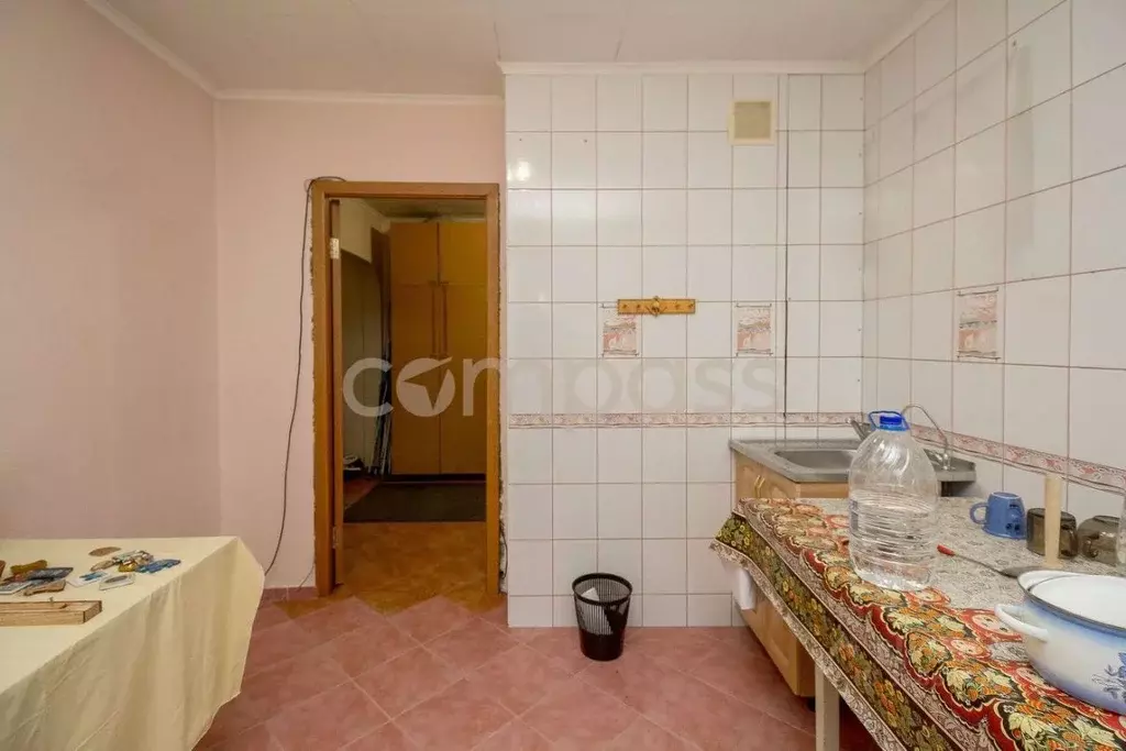 3-к кв. Тюменская область, Тюмень Пролетарская ул., 102 (87.0 м) - Фото 1