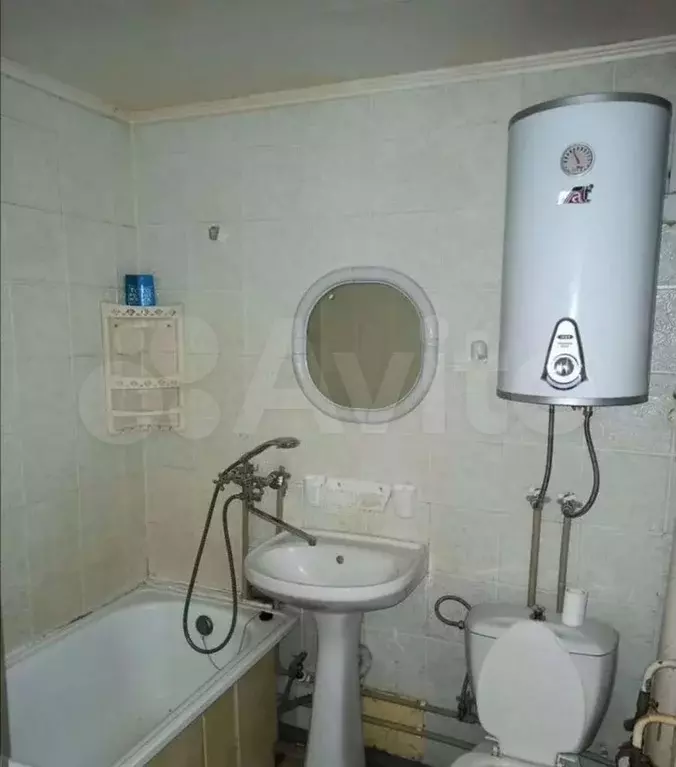 1-к. квартира, 40 м, 9/10 эт. - Фото 1