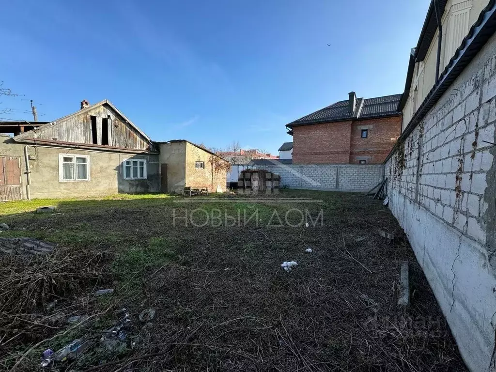 Участок в Кабардино-Балкария, Нальчик ул. Мечиева, 50 (3.8 сот.) - Фото 1