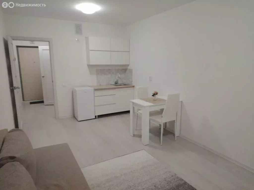 Квартира-студия: Екатеринбург, Латвийская улица, 58/5 (22 м) - Фото 1