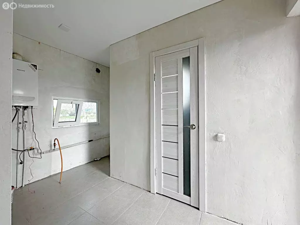 Дом в Новокубанский район, станица Советская (50 м) - Фото 0