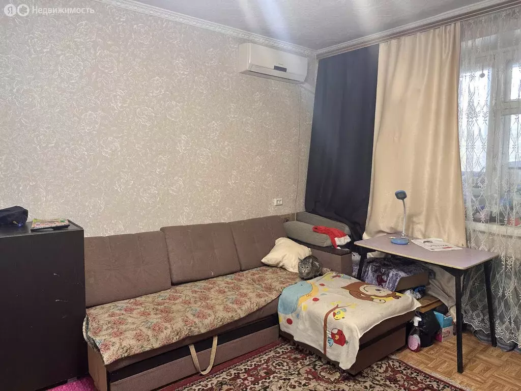 4-комнатная квартира: Бузулук, 4-й микрорайон, 14 (73.5 м) - Фото 1