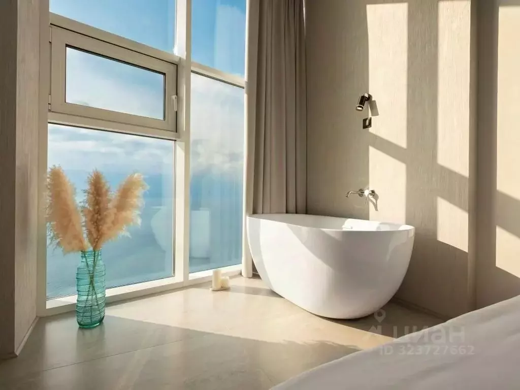 2-к кв. Приморский край, Владивосток Тигровая ул., 16А (50.0 м) - Фото 1