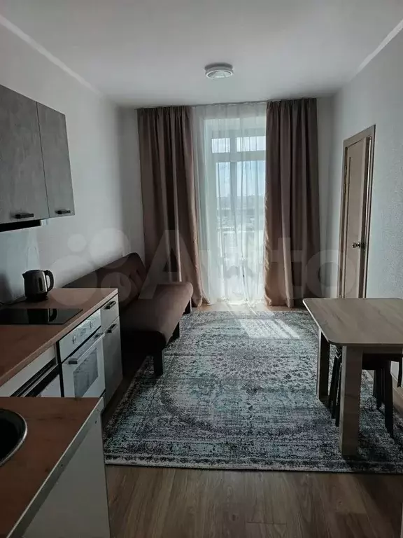 10 и более-к. квартира, 38 м, 10/19 эт. - Фото 1