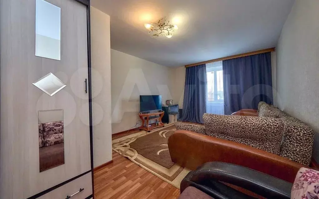 1-к. квартира, 40 м, 4/10 эт. - Фото 0