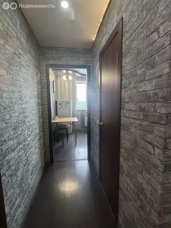 1-комнатная квартира: Прокопьевск, улица Карла Либкнехта, 10 (35.8 м) - Фото 1