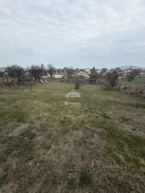 Участок в Крым, Ленинский район, Войковское с/пос, с. Курортное ул. ... - Фото 2