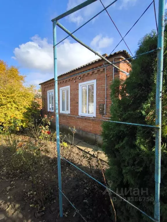 Дом в Краснодарский край, Павловский район, Новолеушковская ст-ца ... - Фото 2