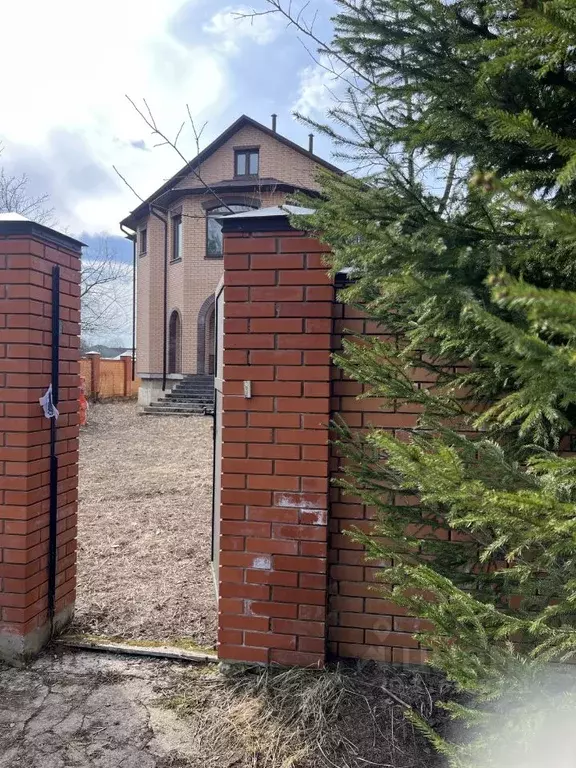 Коттедж в Московская область, Наро-Фоминский городской округ, д. Малые ... - Фото 1