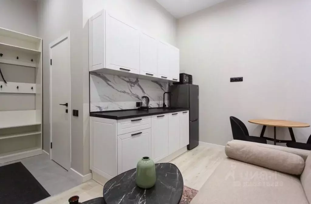 Студия Москва Суворовская ул., 2/1К1 (30.0 м) - Фото 1