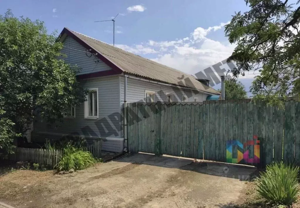 Дом в Калмыкия, Элиста ул. 28-й Армии (78 м) - Фото 1
