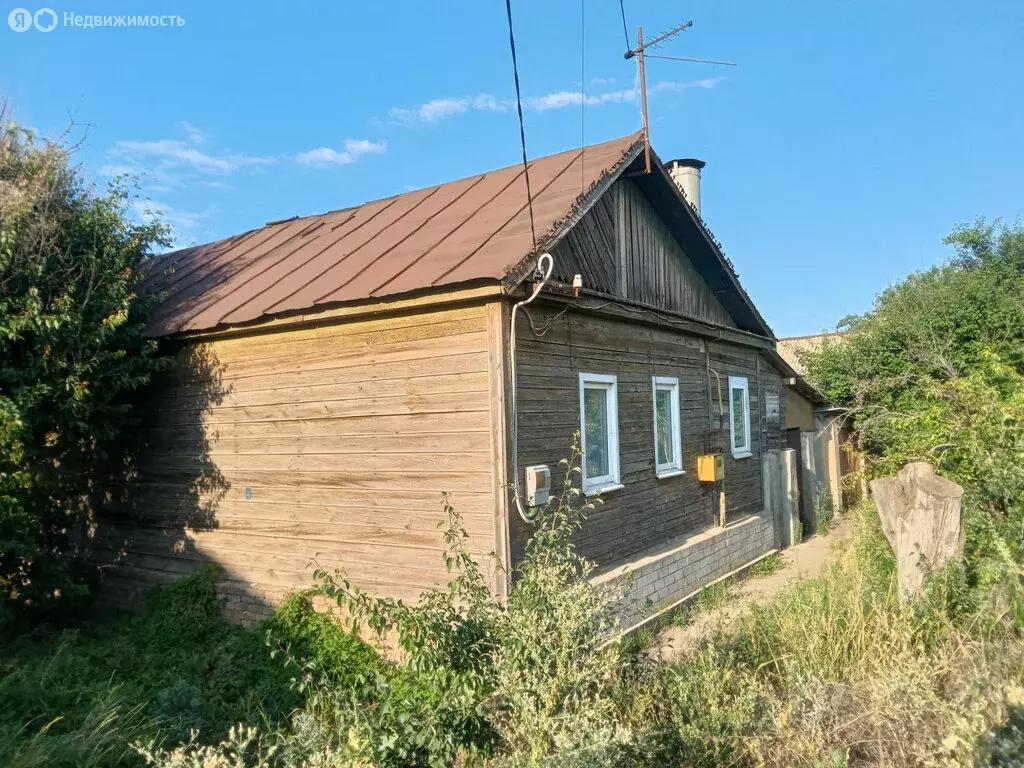 Дом в Волгоград, посёлок городского типа Верхнезареченский, улица ... - Фото 0