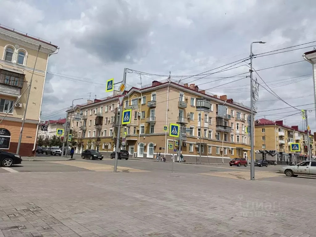2-к кв. Курганская область, Курган ул. Ленина, 22 (67.9 м) - Фото 0