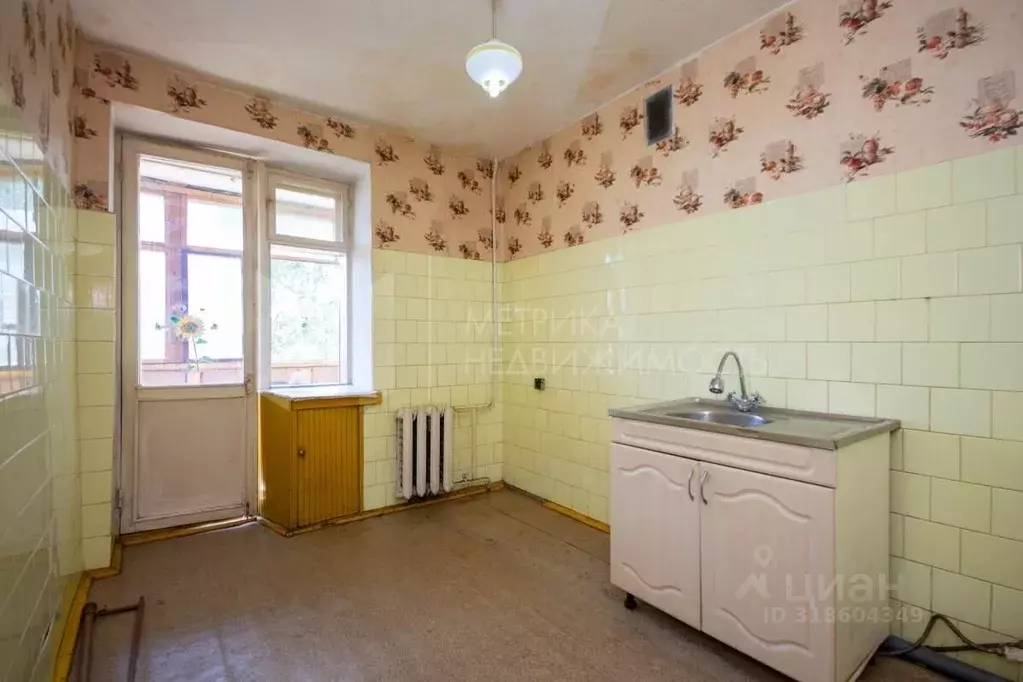 2-к кв. Тюменская область, Тюмень Олимпийская ул., 36 (45.9 м) - Фото 1