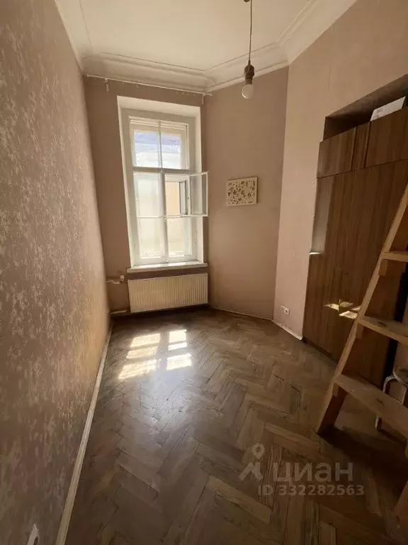 Комната Санкт-Петербург 8-я Васильевского острова линия, 23 (12.1 м) - Фото 2