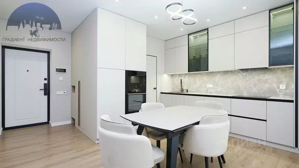 3-к кв. Татарстан, Казань ул. Анаса Тазетдинова, 6 (86.0 м) - Фото 1