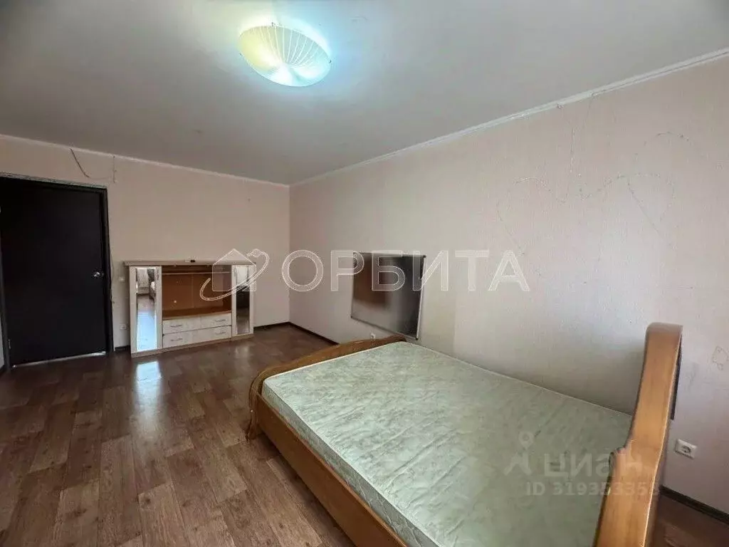 2-к кв. Тюменская область, Тюмень ул. Николая Семенова, 25к1 (66.0 м) - Фото 1