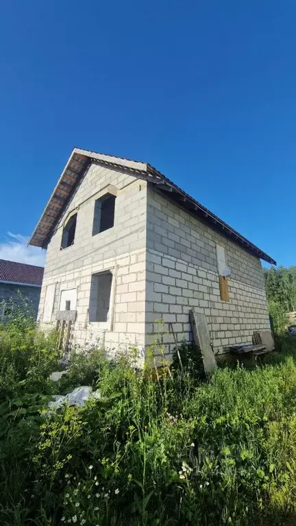 Дом в Свердловская область, Верхнее Дуброво пгт ул. Строителей, 8А ... - Фото 1