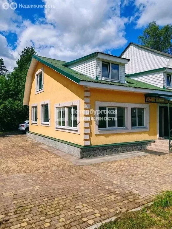 Дом в Луга, Средняя Заречная улица, 40А (263 м) - Фото 1