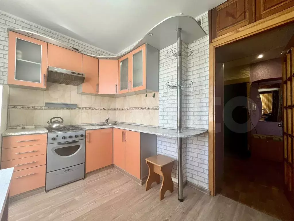 1-к. квартира, 38 м, 6/9 эт. - Фото 1