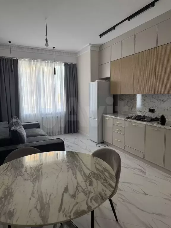 1-к. квартира, 45 м, 6/9 эт. - Фото 0