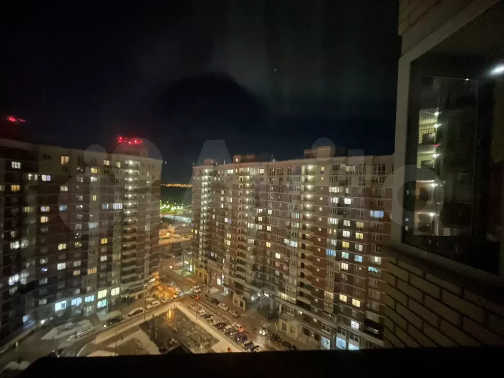 2-к. квартира, 45 м, 14/16 эт. - Фото 0