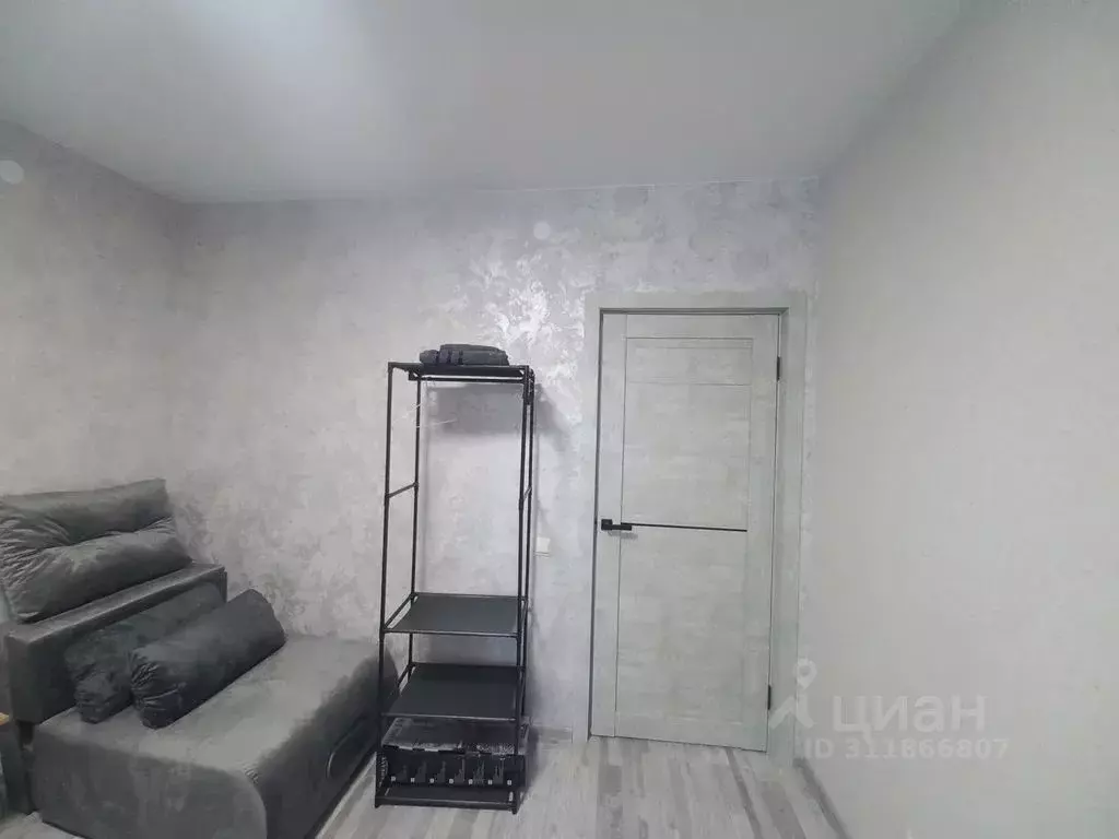 2-к кв. Удмуртия, Ижевск ул. Шишкина, 28 (47.0 м) - Фото 1
