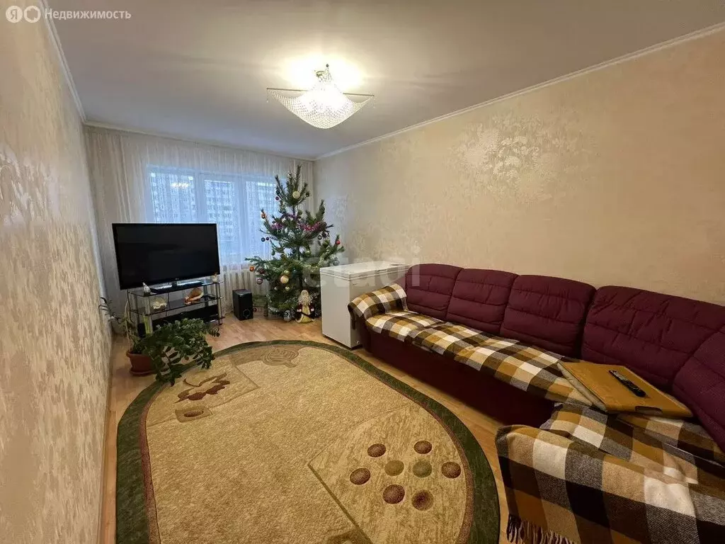 3-комнатная квартира: Курган, жилой район Заозёрный, 3-й микрорайон, ... - Фото 1
