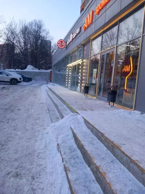 Помещение свободного назначения в Москва Миклухо-Маклая ул., 55 (174 ... - Фото 1