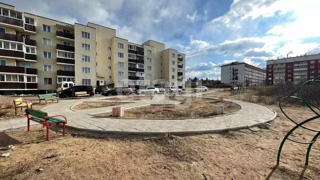 1-к кв. Бурятия, Улан-Удэ ул. Виктора Военнова, 8 (35.0 м) - Фото 1
