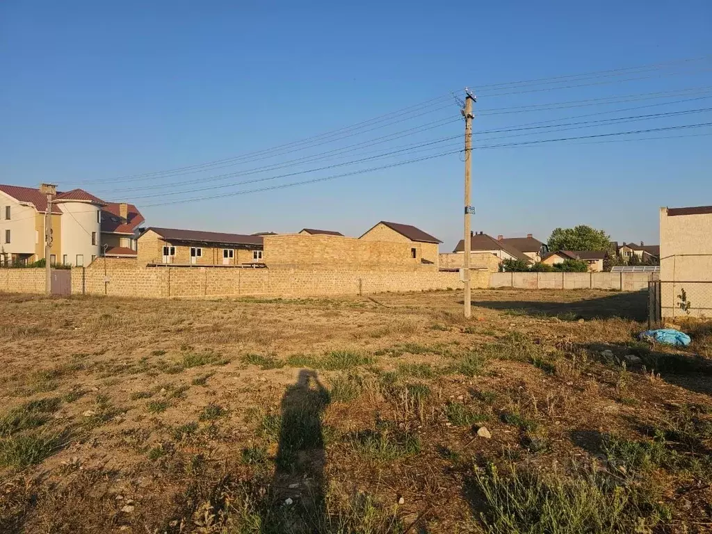 Участок в Крым, Евпатория городской округ, Заозерное пгт ул. Скифская ... - Фото 1