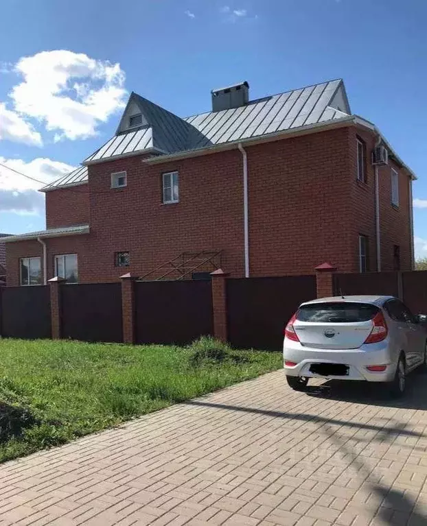 Дом в Белгородская область, Белгород Засечная ул. (340 м) - Фото 1