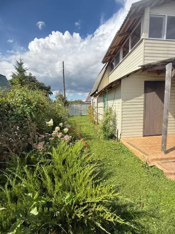 Дом в Ульяновская область, Старомайнский муниципальный округ, Заречное ... - Фото 2