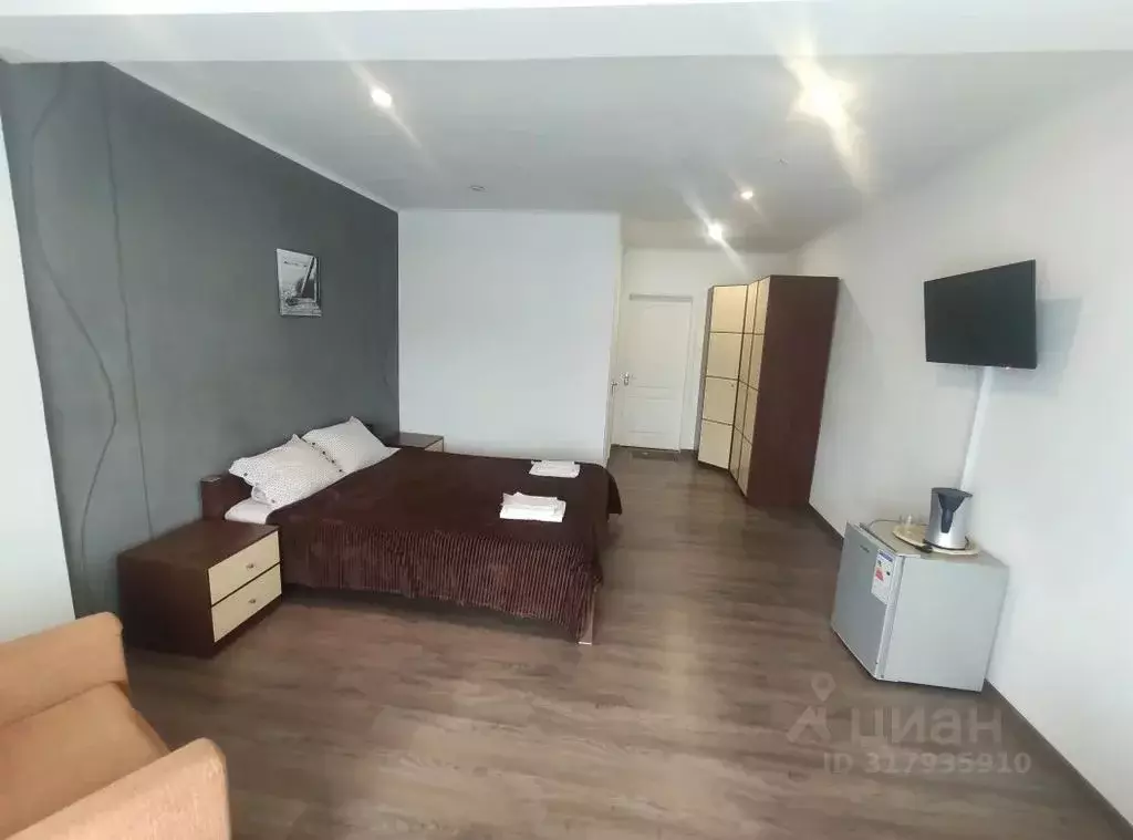 Дом в Крым, Алушта ул. Пионерская, 47А (23 м) - Фото 1