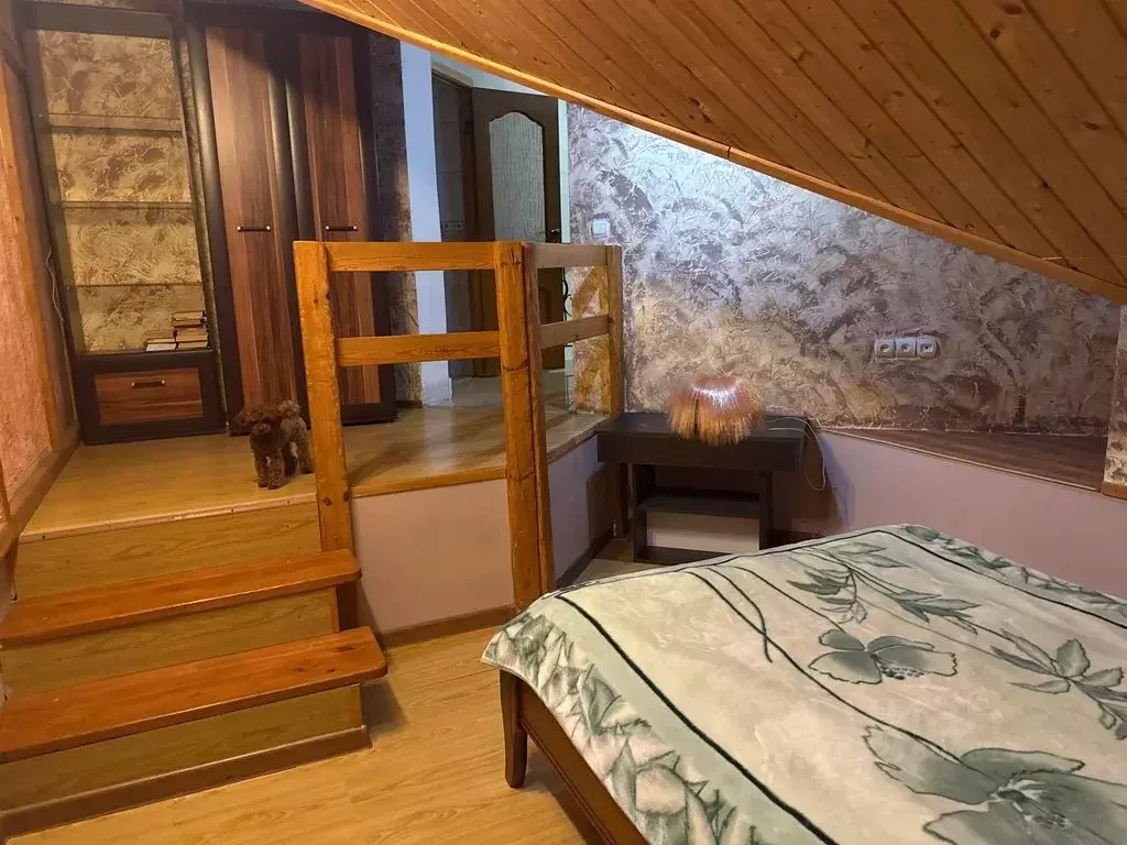 Дом в Калининградская область, Калининград ул. Грибоедова, 9 (180 м) - Фото 1