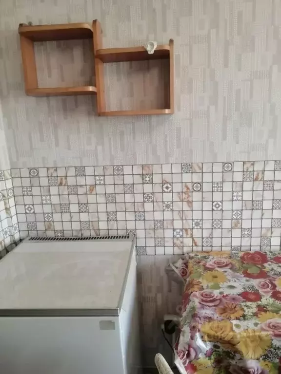 Комната Красноярский край, Красноярск Инструментальная ул., 3 - Фото 2