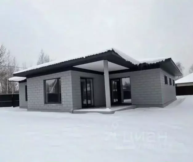 Дом в Иркутская область, Иркутский муниципальный округ, д. Карлук ул. ... - Фото 2