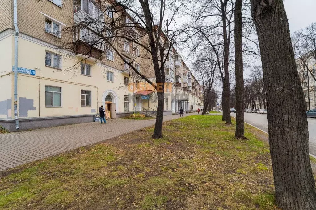 2-к кв. Свердловская область, Екатеринбург ул. Первомайская, 70 (53.1 ... - Фото 2