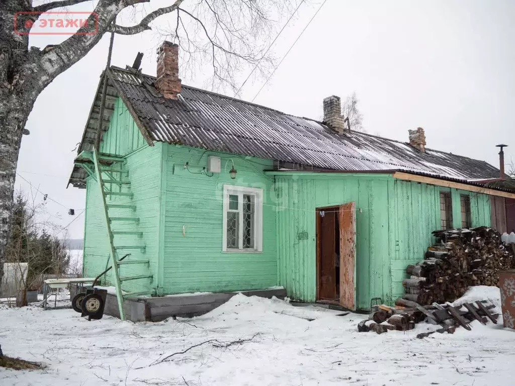 Дом в Карелия, Прионежский район, Шокшинское с/пос, пос. Кварцитный  ... - Фото 1