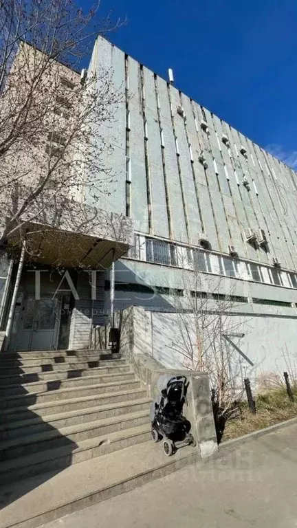 Офис в Татарстан, Казань ул. Академика Лаврентьева, 3 (390 м) - Фото 1