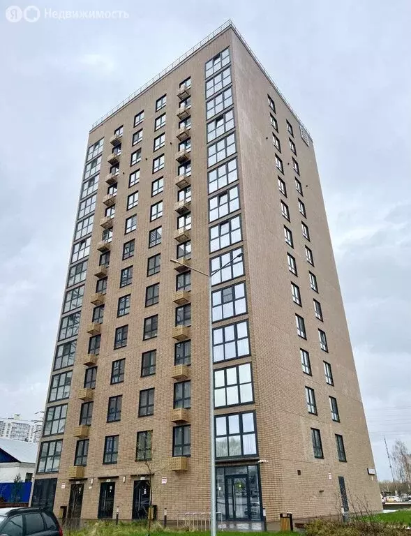 3-комнатная квартира: Киров, Ленинский район, улица Блюхера, 51 (66.1 ... - Фото 1