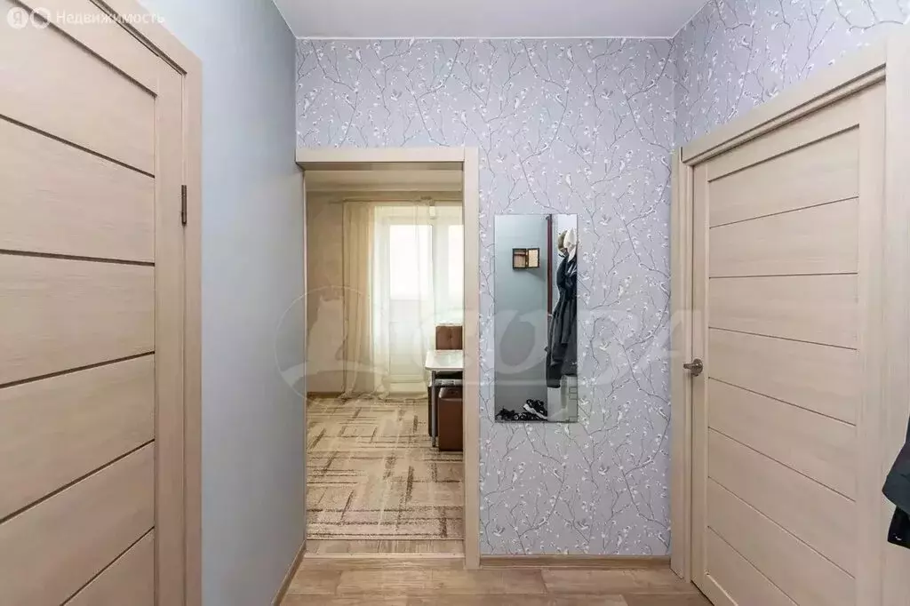 1-комнатная квартира: Тюмень, улица Мельникайте, 138а (37.8 м) - Фото 0