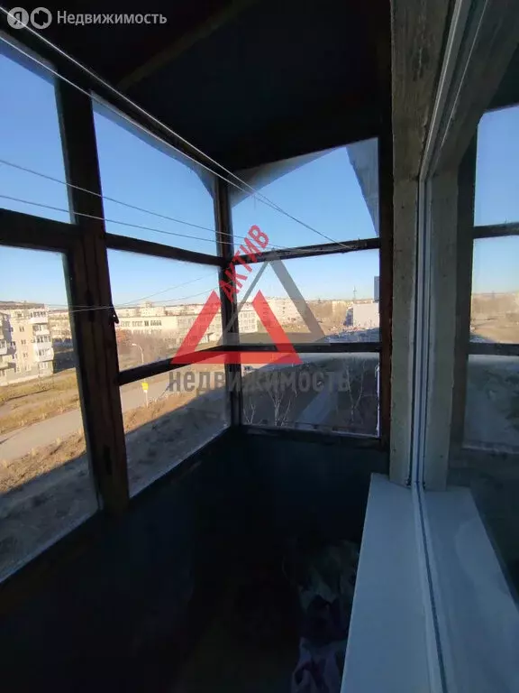 2-комнатная квартира: Каменск-Уральский, улица Кирова, 45Б (42.4 м) - Фото 2