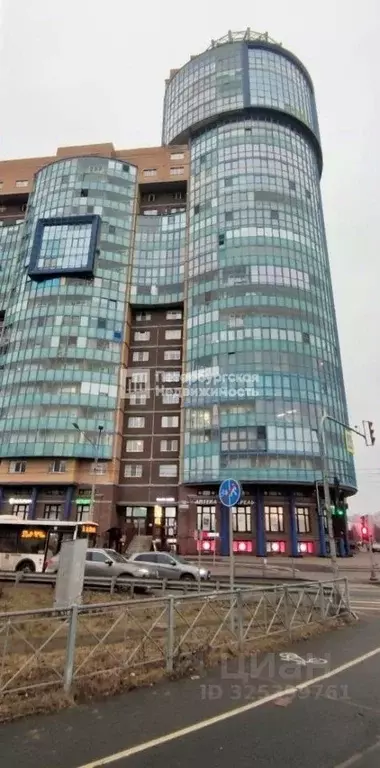 Гараж в Санкт-Петербург Планерная ул., 63к1 (13 м) - Фото 2
